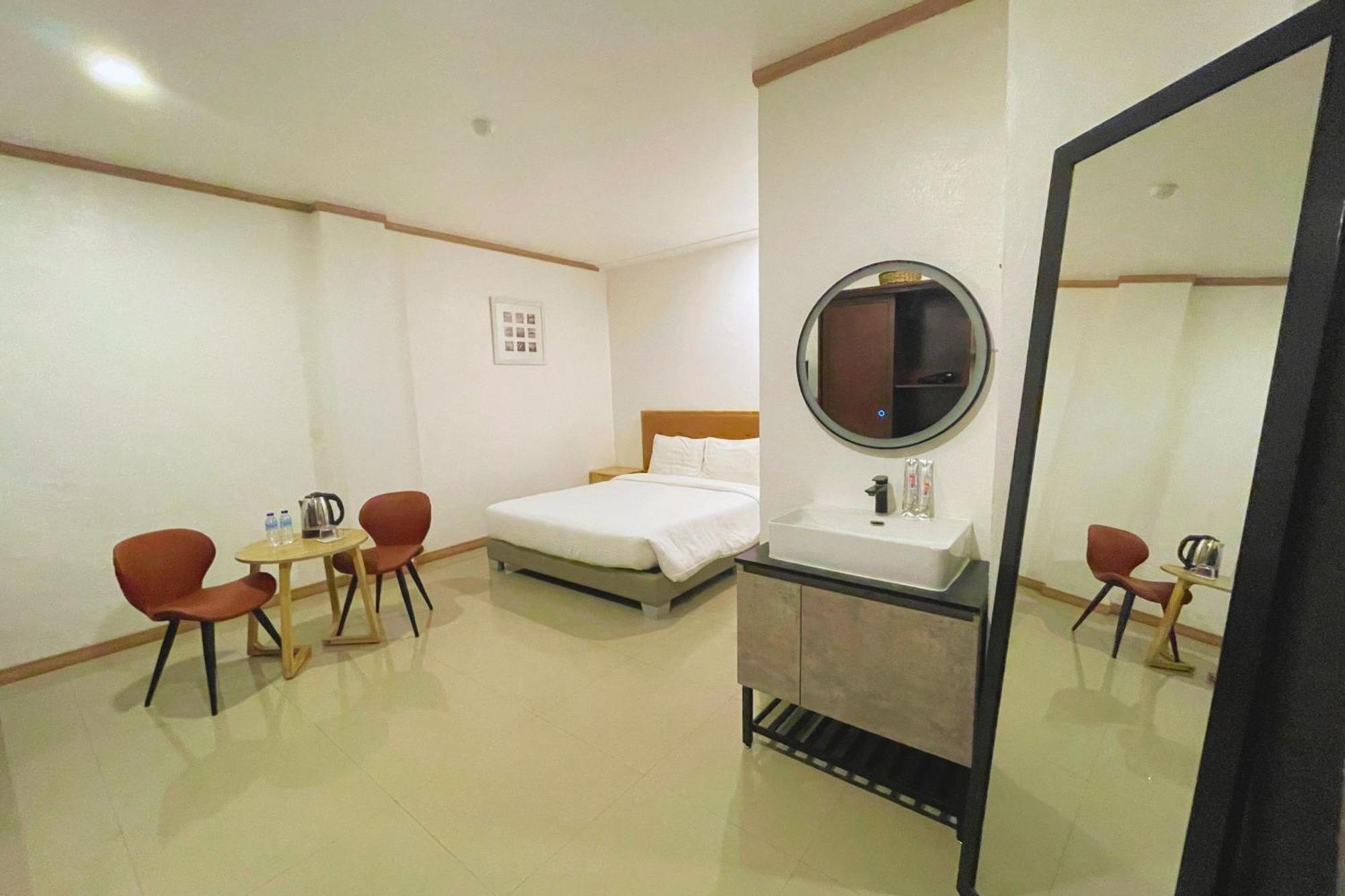 Hotel Halo Angeles City Номер фото