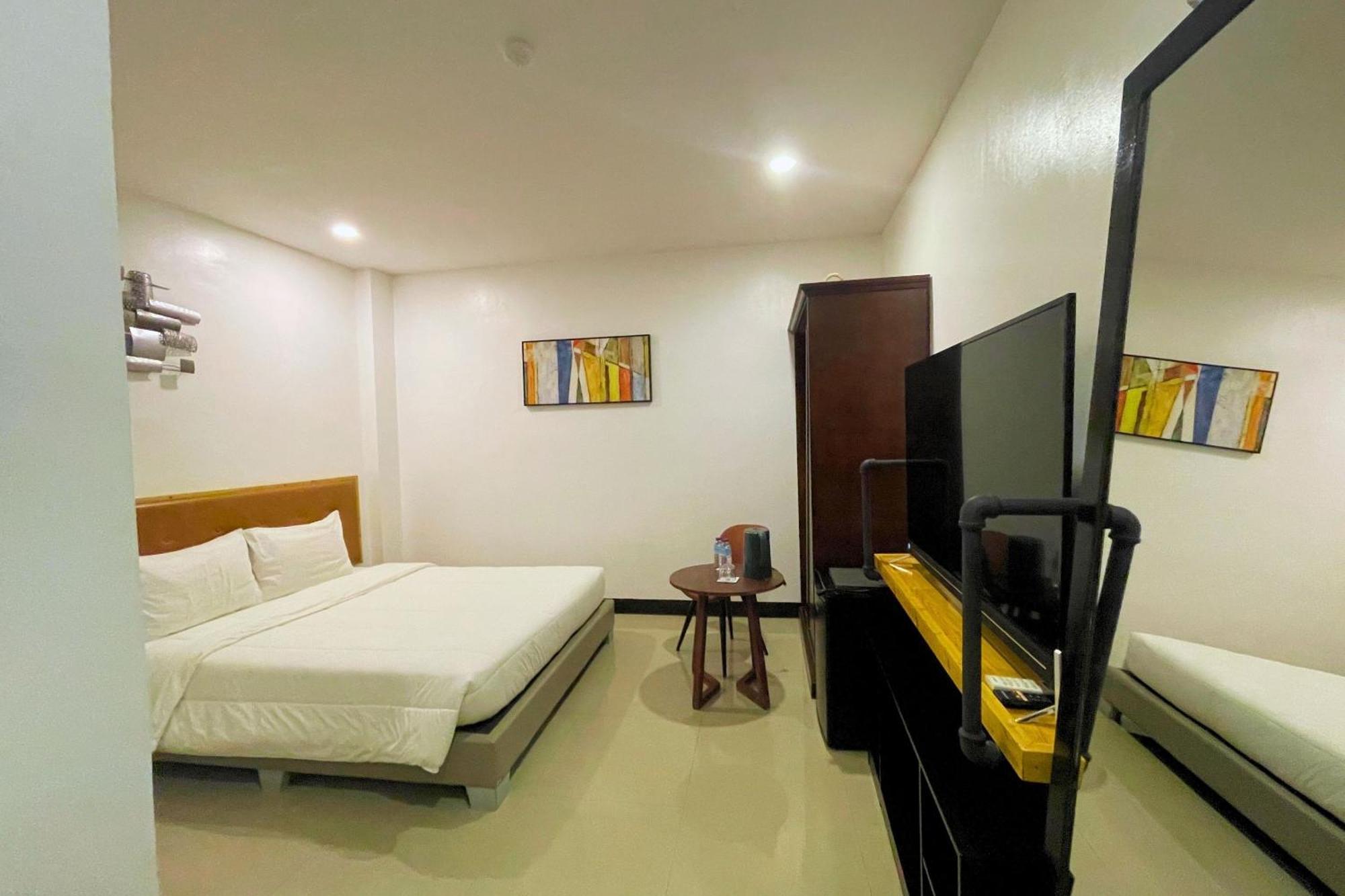 Hotel Halo Angeles City Номер фото