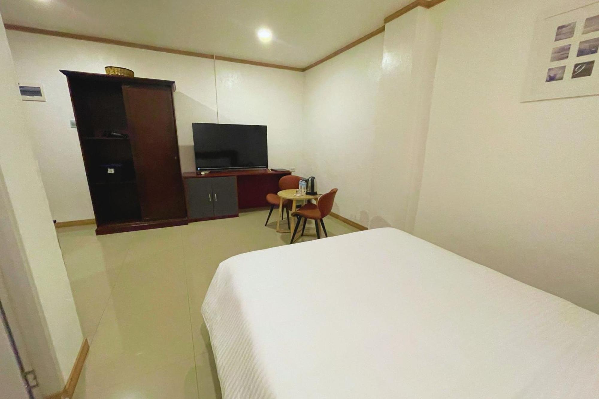 Hotel Halo Angeles City Номер фото