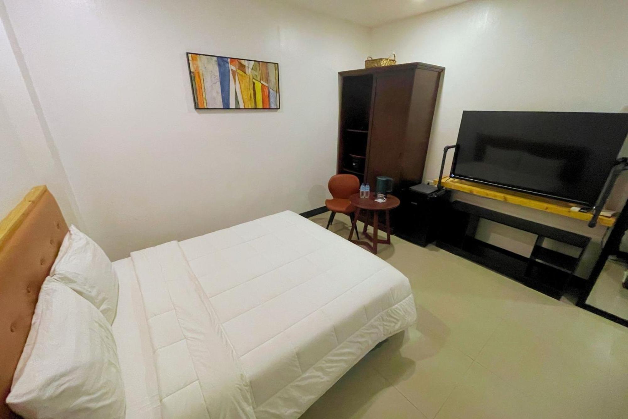 Hotel Halo Angeles City Номер фото