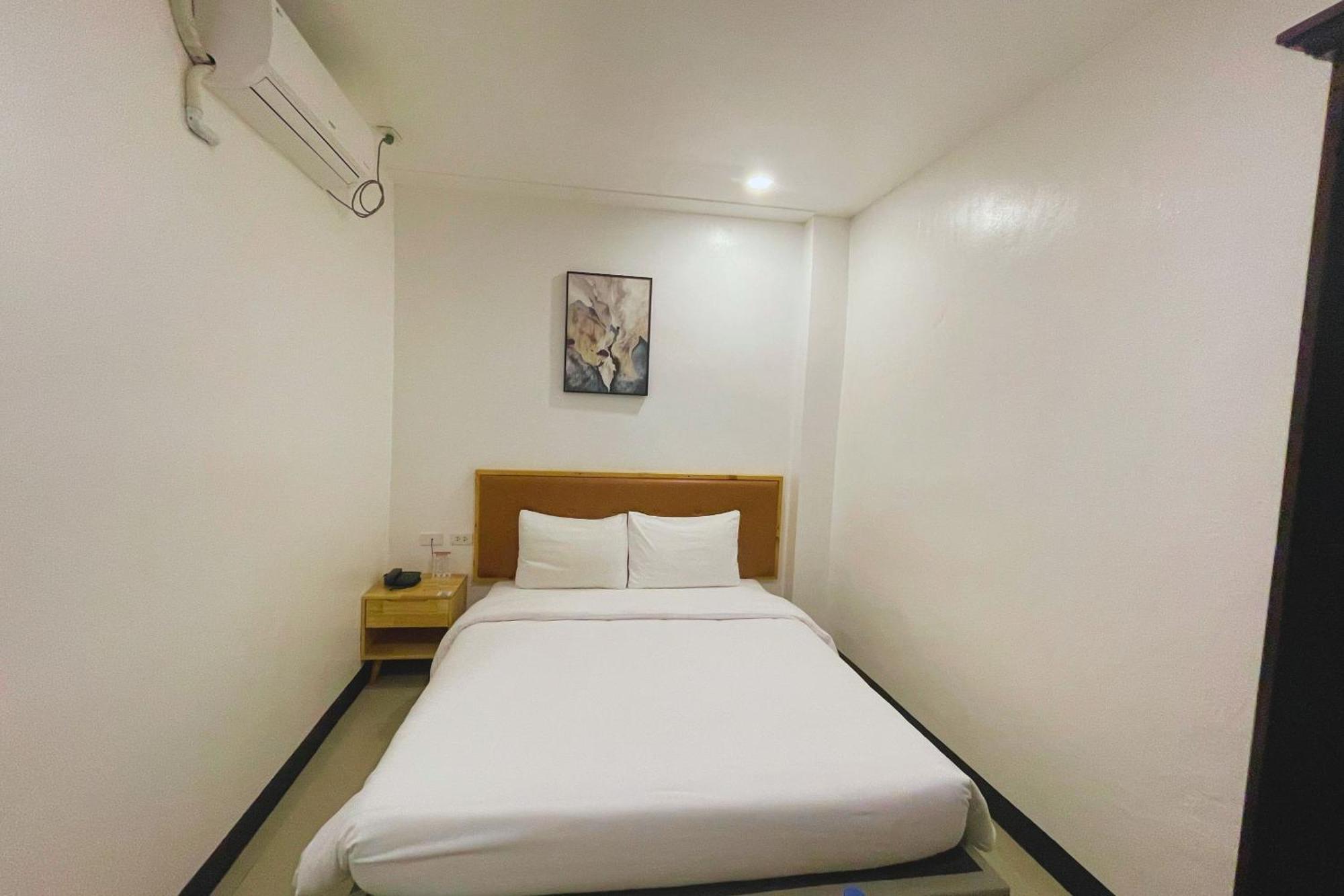 Hotel Halo Angeles City Номер фото