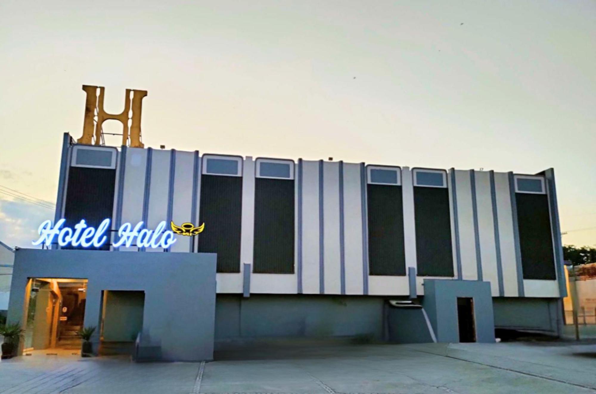 Hotel Halo Angeles City Экстерьер фото